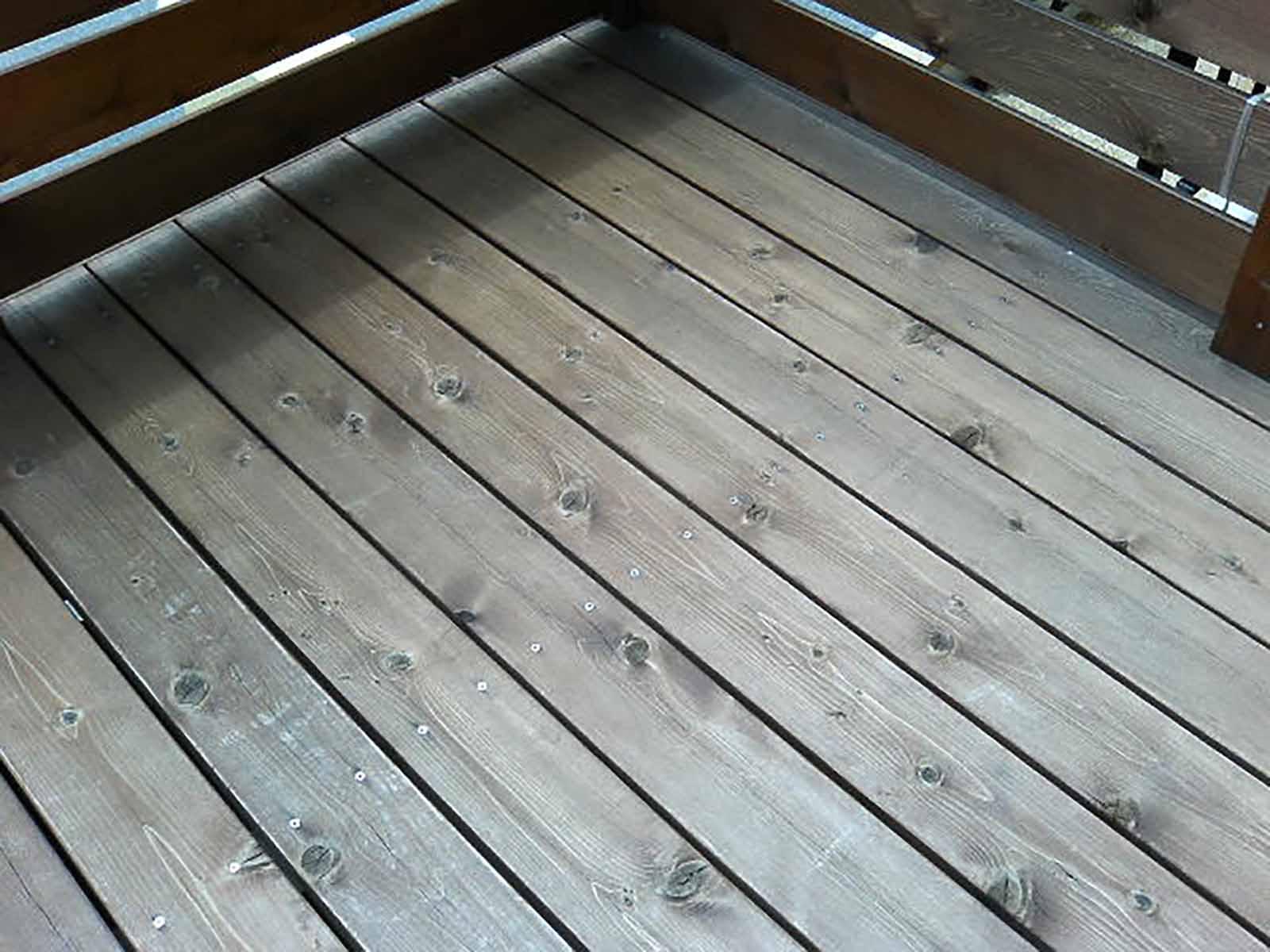 ウッドデッキ設計工事・中川木材産業